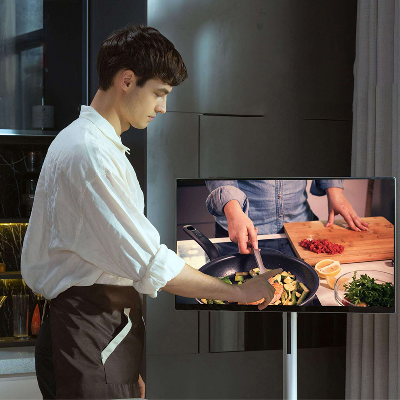 Qunmao OEM Portable TV on Wheels with Battery