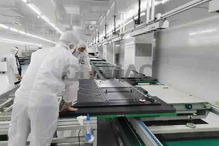 Qunmao Display Technology joins hands with Kazakhstan partners to build a new interactive conference machine production plant